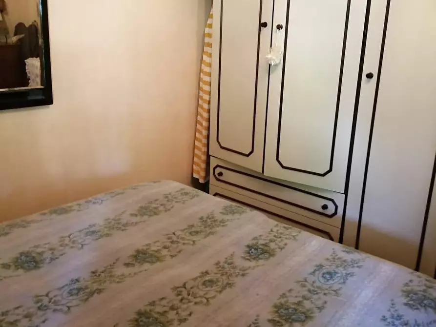 Immagine 12 di Bungalow in vendita  a Massa