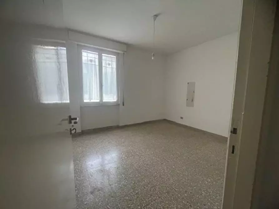 Immagine 4 di Appartamento in vendita  a Pisa