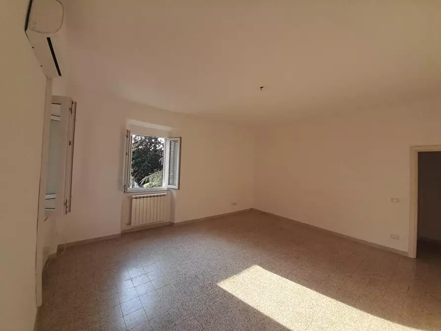 Immagine 9 di Terratetto in vendita  a San Giuliano Terme