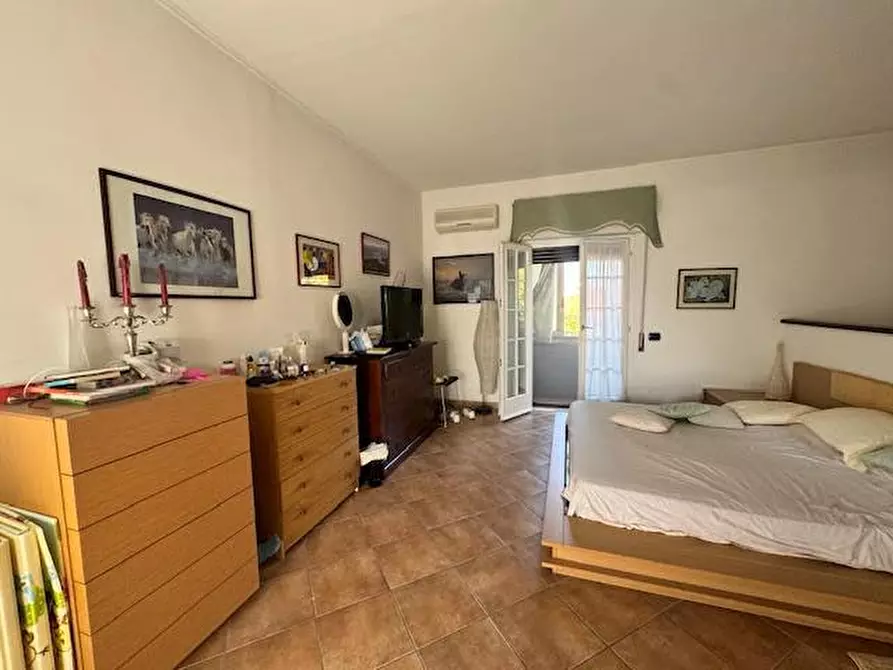 Immagine 6 di Villetta a schiera in vendita  a Massa