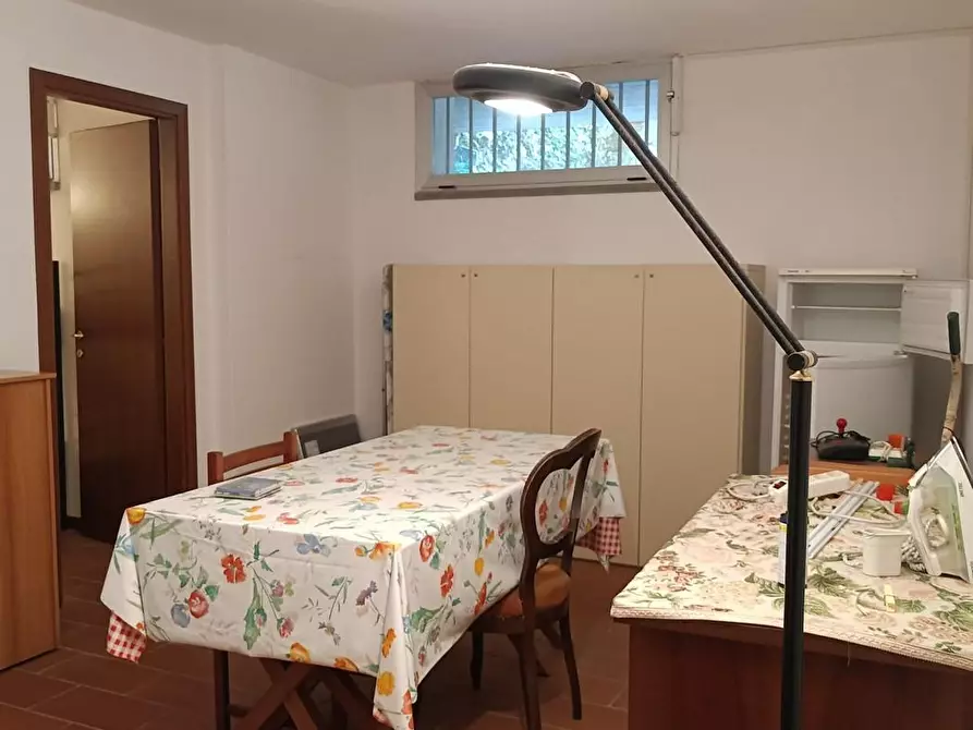 Immagine 17 di Appartamento in vendita  a Viareggio