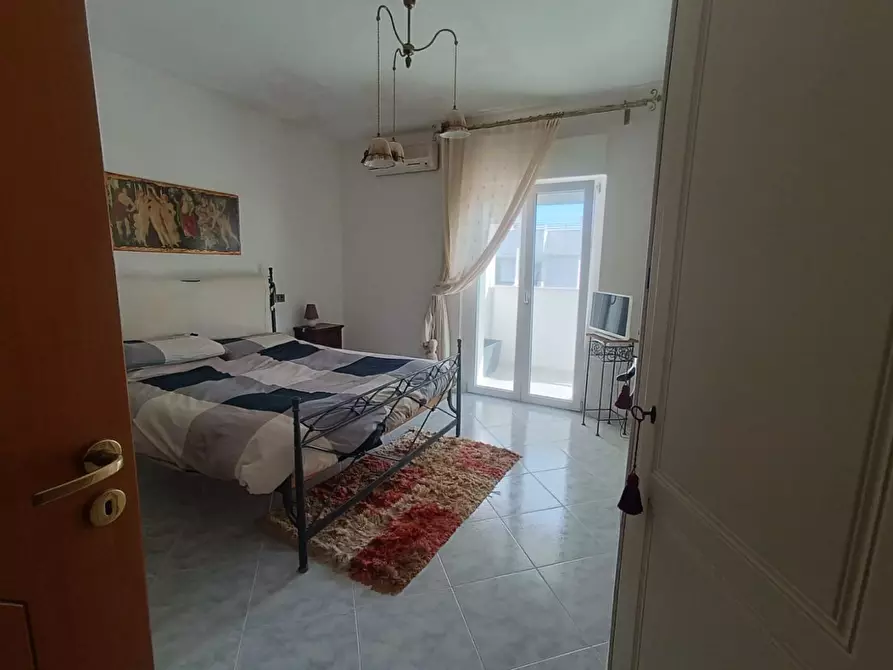 Immagine 8 di Appartamento in vendita  a Taranto