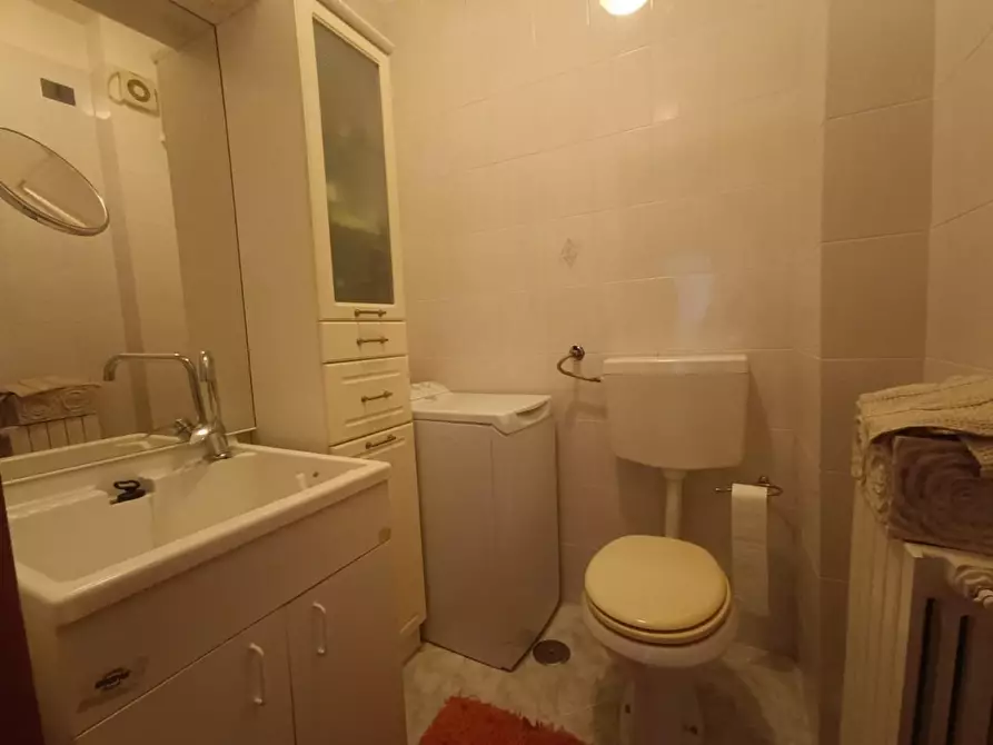 Immagine 22 di Appartamento in vendita  a Taranto