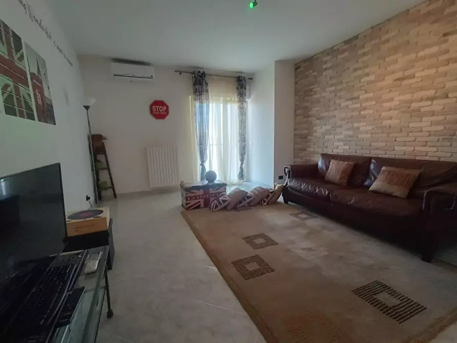 Immagine 24 di Appartamento in vendita  a Taranto