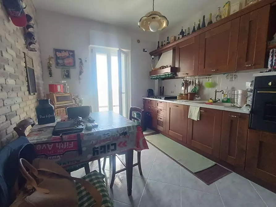 Immagine 19 di Appartamento in vendita  a Taranto