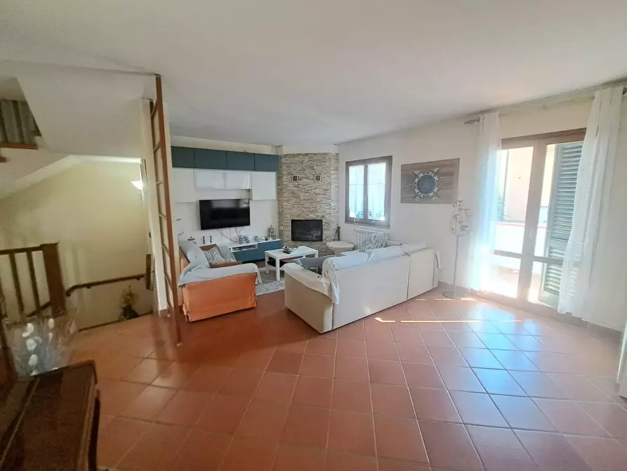 Immagine 5 di Villetta a schiera in vendita  a Empoli