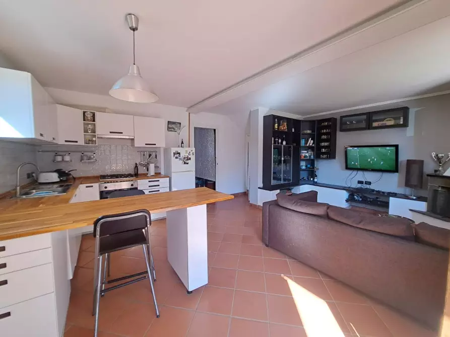 Immagine 23 di Villetta a schiera in vendita  a Empoli