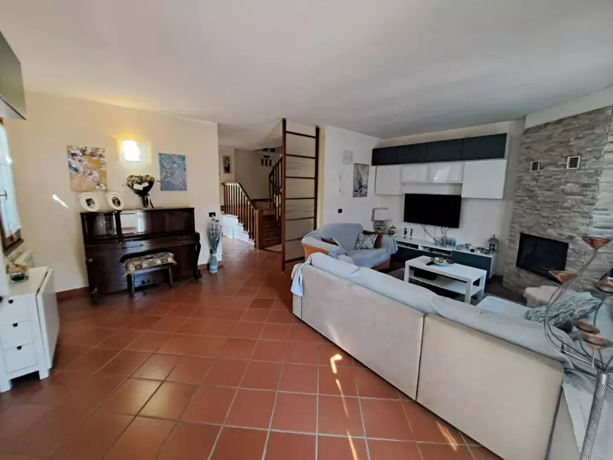 Immagine 3 di Villetta a schiera in vendita  a Empoli