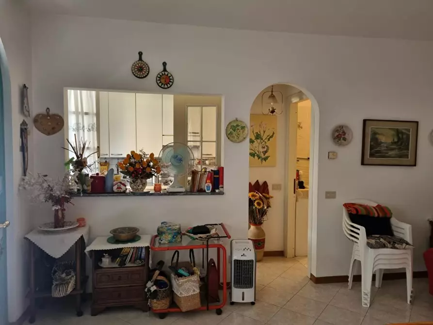 Immagine 6 di Appartamento in vendita  a Massa