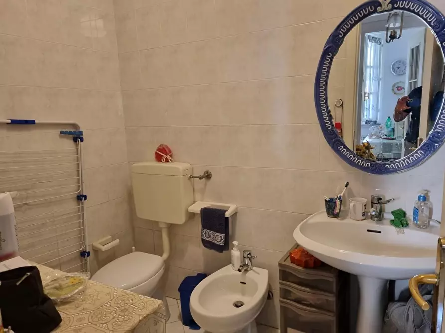 Immagine 16 di Appartamento in vendita  a Massa