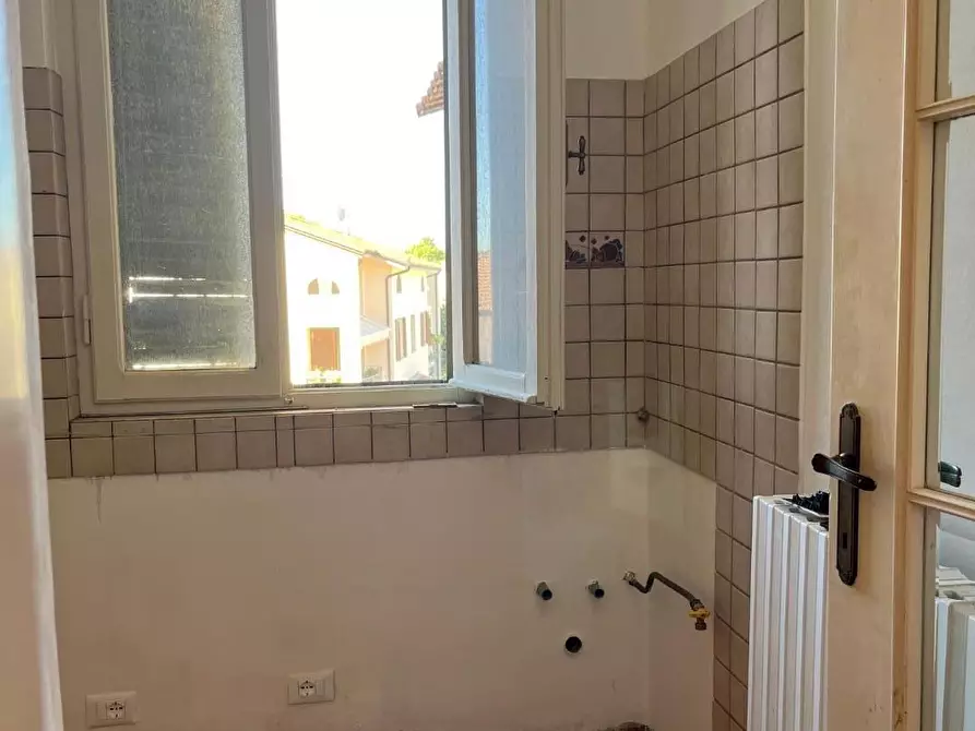 Immagine 12 di Appartamento in vendita  a San Giuliano Terme