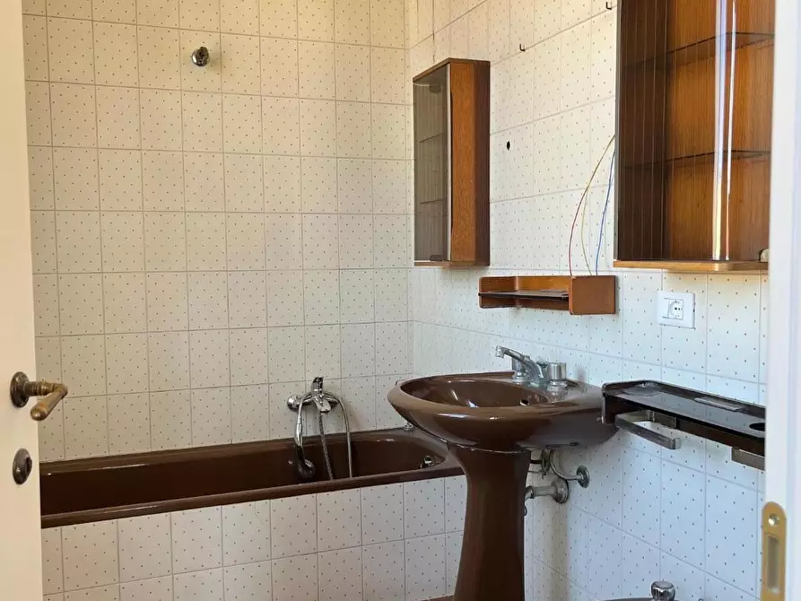 Immagine 26 di Appartamento in vendita  a San Giuliano Terme