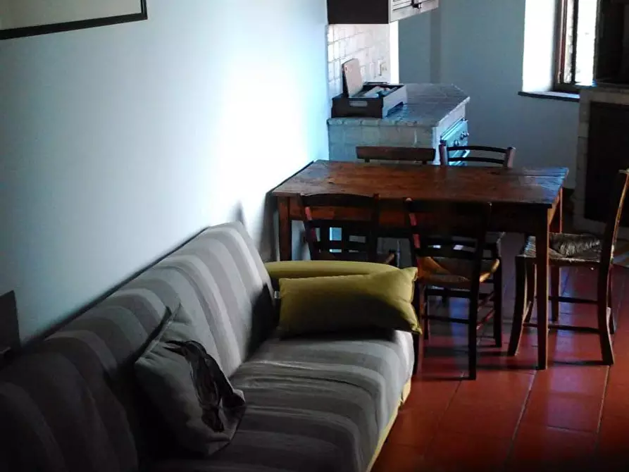 Immagine 4 di Porzione di casa in vendita  a Murlo