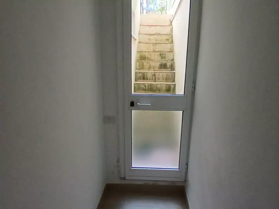 Immagine 8 di Villetta a schiera in vendita  a Massa