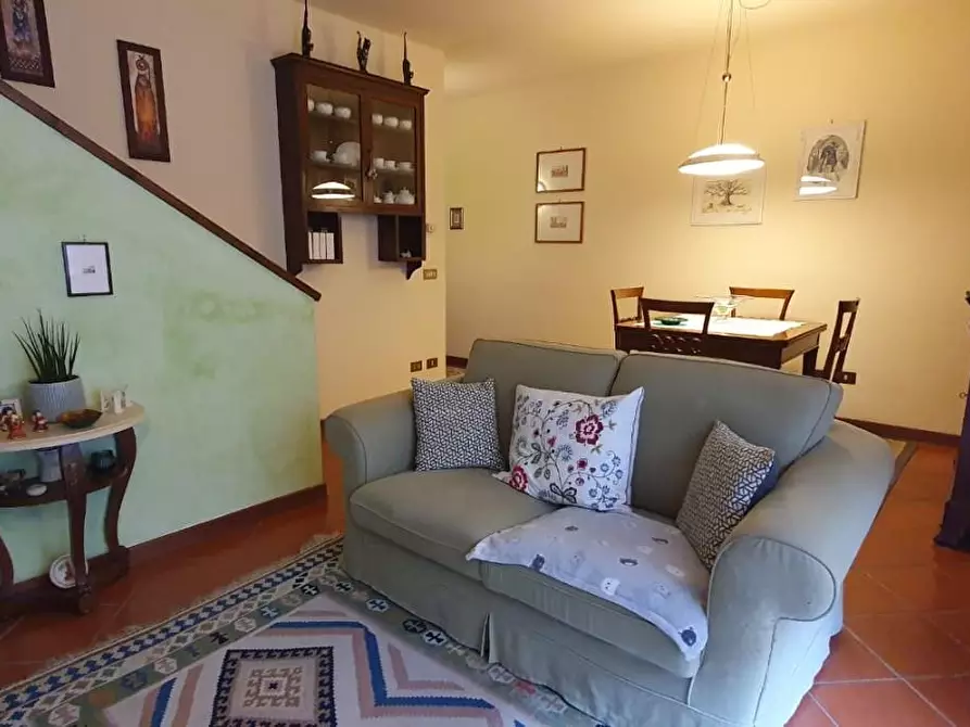 Immagine 14 di Villetta a schiera in vendita  a Pescia