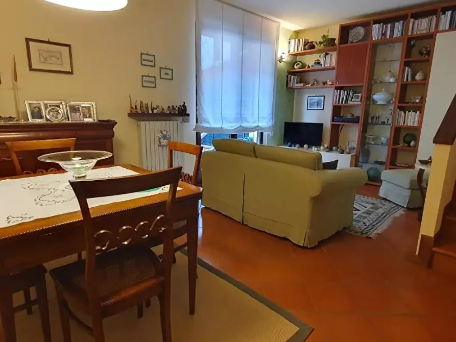 Immagine 19 di Villetta a schiera in vendita  a Pescia