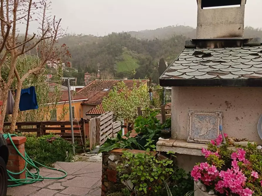 Immagine 3 di Casa semindipendente in vendita  a Carrara