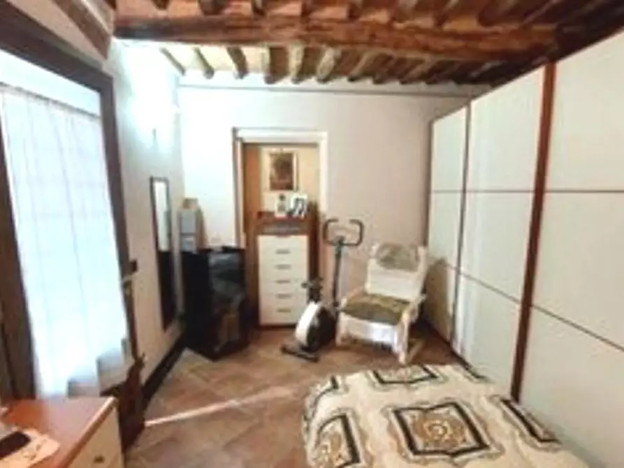 Immagine 20 di Casa semindipendente in vendita  a Carrara