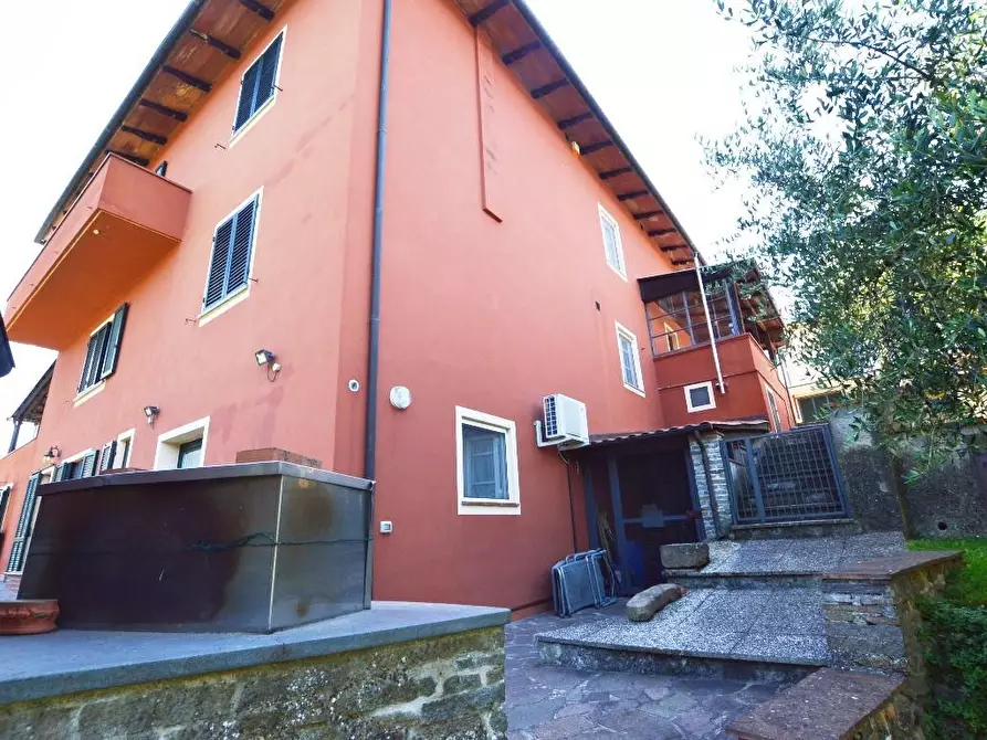 Immagine 2 di Terratetto in vendita  a Capannori