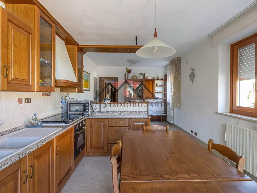 Immagine 4 di Casa indipendente in vendita  a Castelnuovo Val Di Cecina