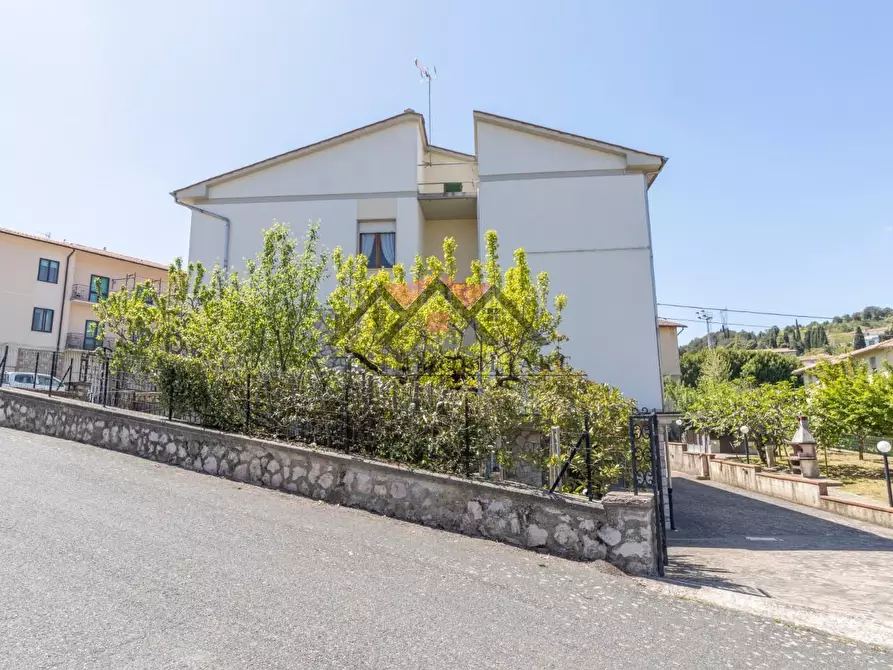 Immagine 1 di Casa indipendente in vendita  a Castelnuovo Val Di Cecina
