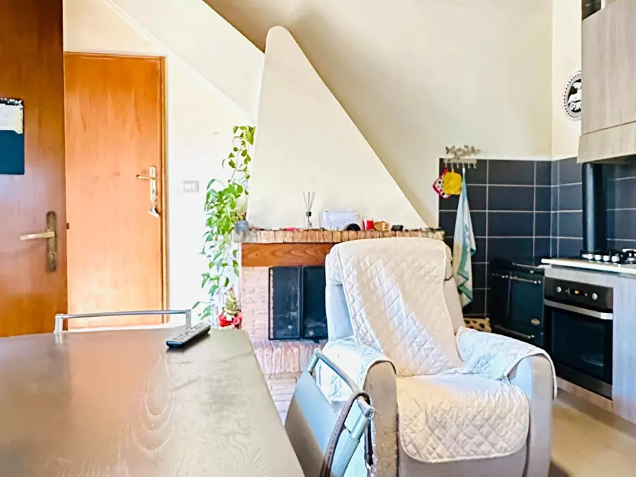 Immagine 6 di Appartamento in vendita  a Asciano