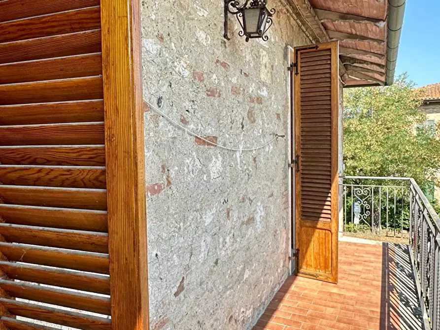 Immagine 12 di Appartamento in vendita  a Asciano