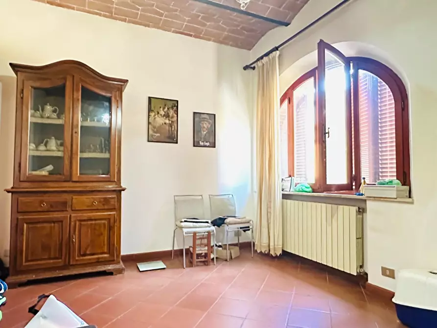 Immagine 1 di Appartamento in vendita  a Asciano