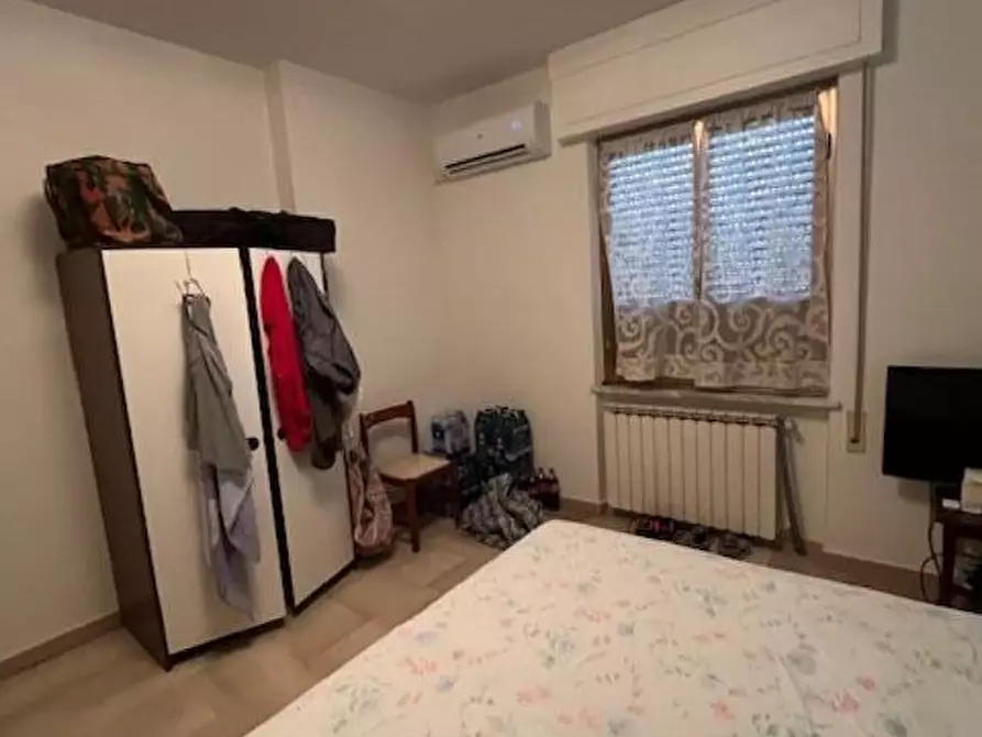 Immagine 6 di Appartamento in vendita  a Carrara