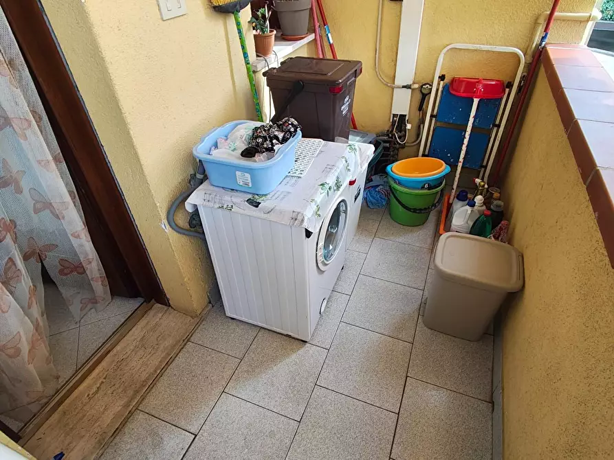 Immagine 26 di Appartamento in vendita  a Lucca