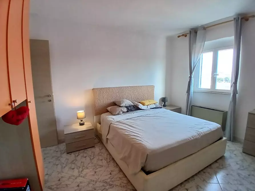 Immagine 27 di Appartamento in vendita  a Livorno