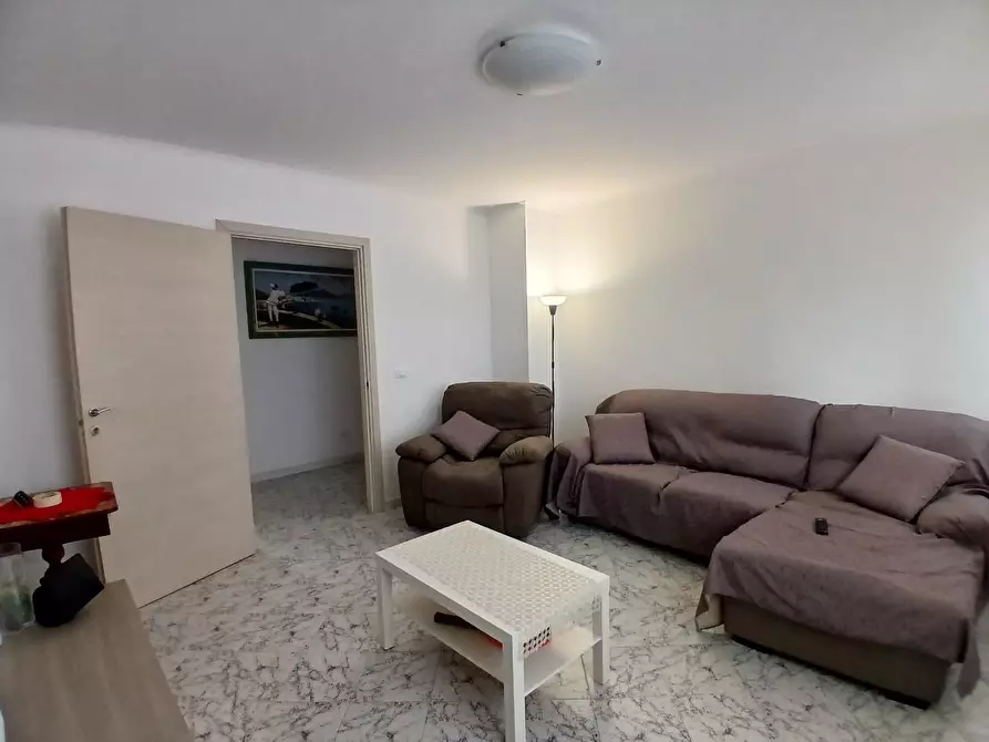 Immagine 8 di Appartamento in vendita  a Livorno