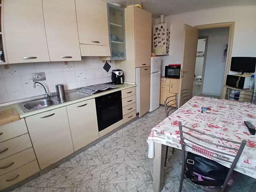 Immagine 13 di Appartamento in vendita  a Livorno