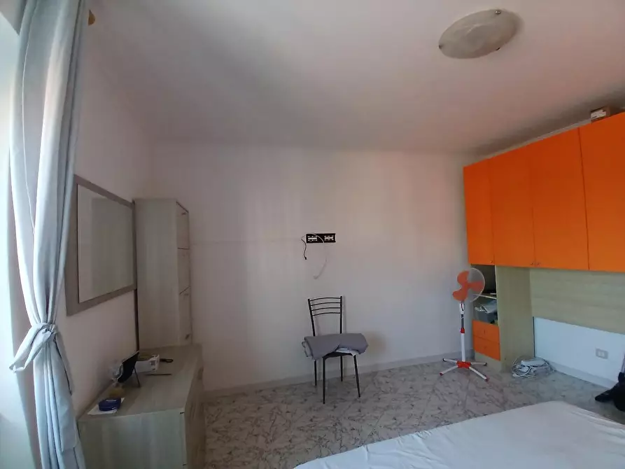 Immagine 28 di Appartamento in vendita  a Livorno