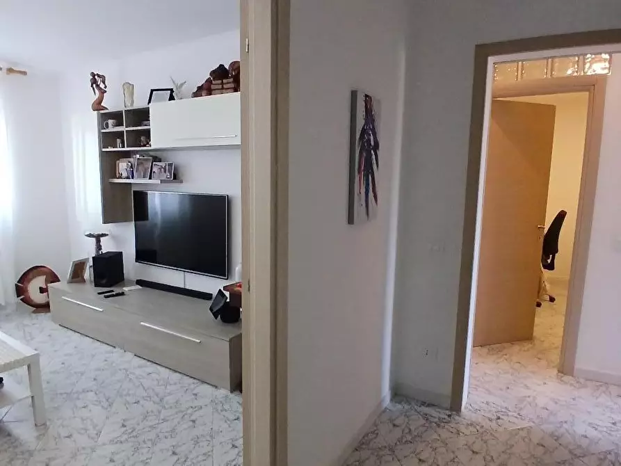 Immagine 15 di Appartamento in vendita  a Livorno