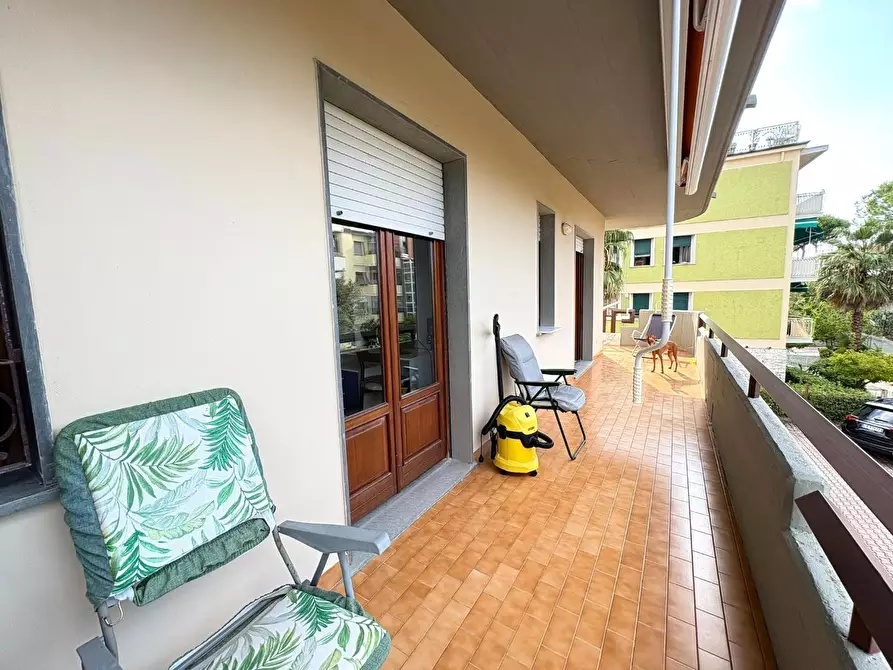 appartamento in vendita a Massa in zona Marina di Massa