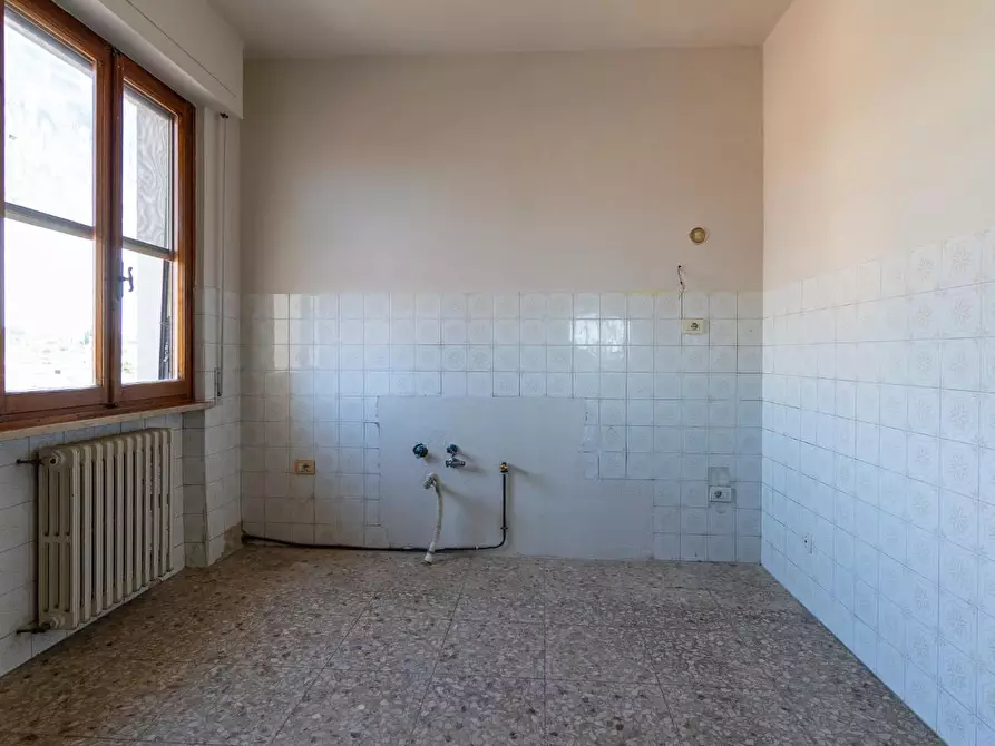 Immagine 22 di Appartamento in vendita  a Fucecchio