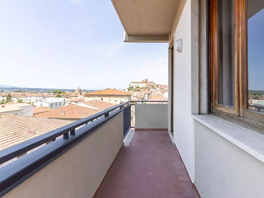 Immagine 31 di Appartamento in vendita  a Fucecchio