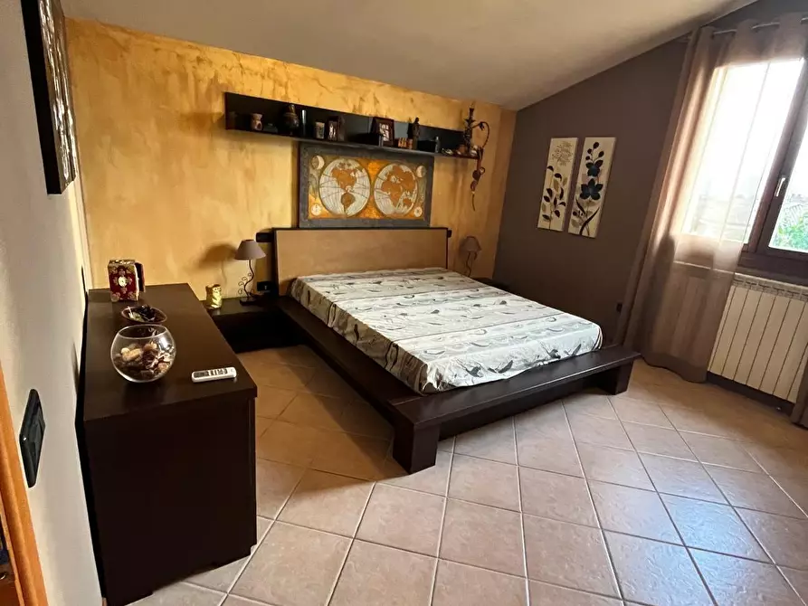 Immagine 37 di Villetta a schiera in vendita  a Altopascio