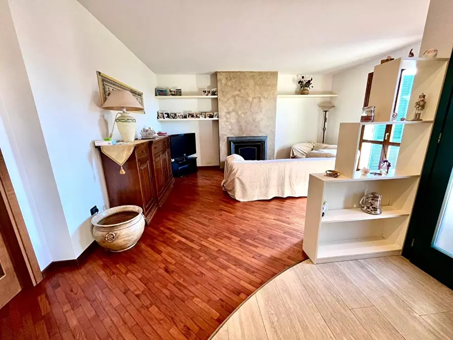 Immagine 9 di Casa indipendente in vendita  a Montopoli In Val D'arno