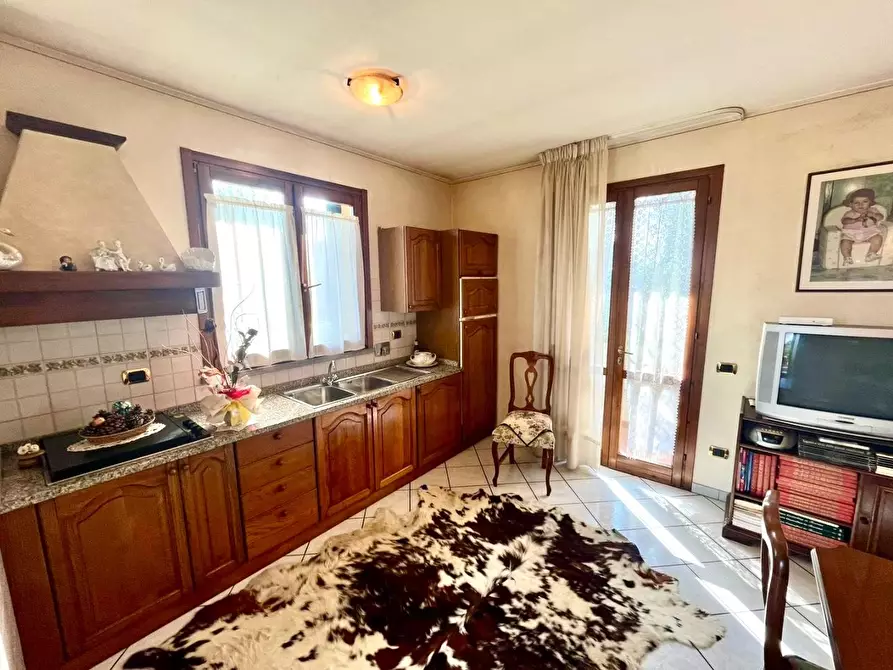 Immagine 26 di Casa indipendente in vendita  a Montopoli In Val D'arno