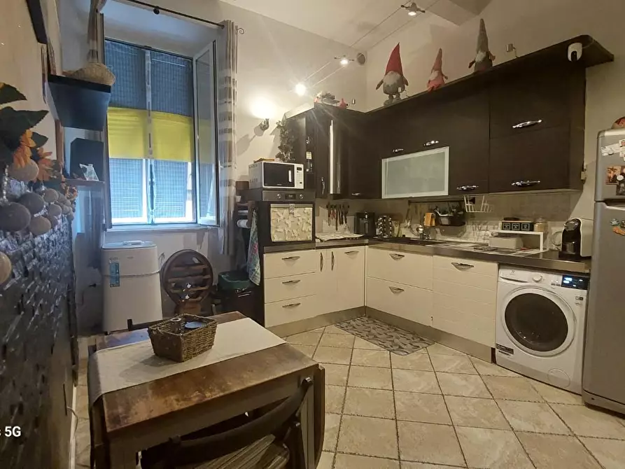 Immagine 1 di Appartamento in vendita  a Livorno