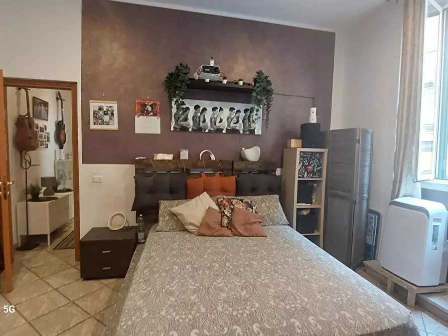 Immagine 21 di Appartamento in vendita  a Livorno