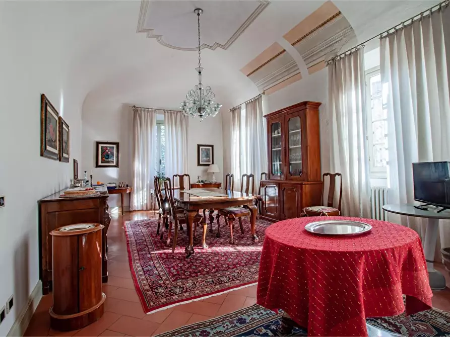 Immagine 23 di Villa in vendita  a San Giuliano Terme