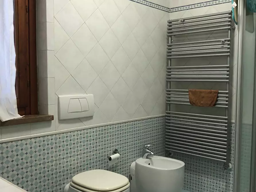 Immagine 10 di Appartamento in vendita  a Poggibonsi