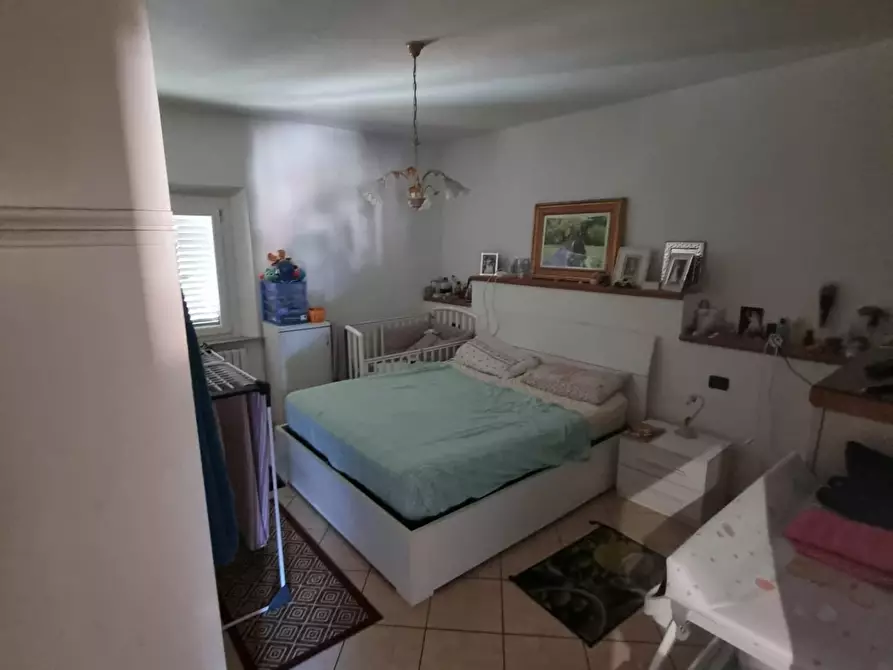 Immagine 4 di Appartamento in vendita  a Cascina