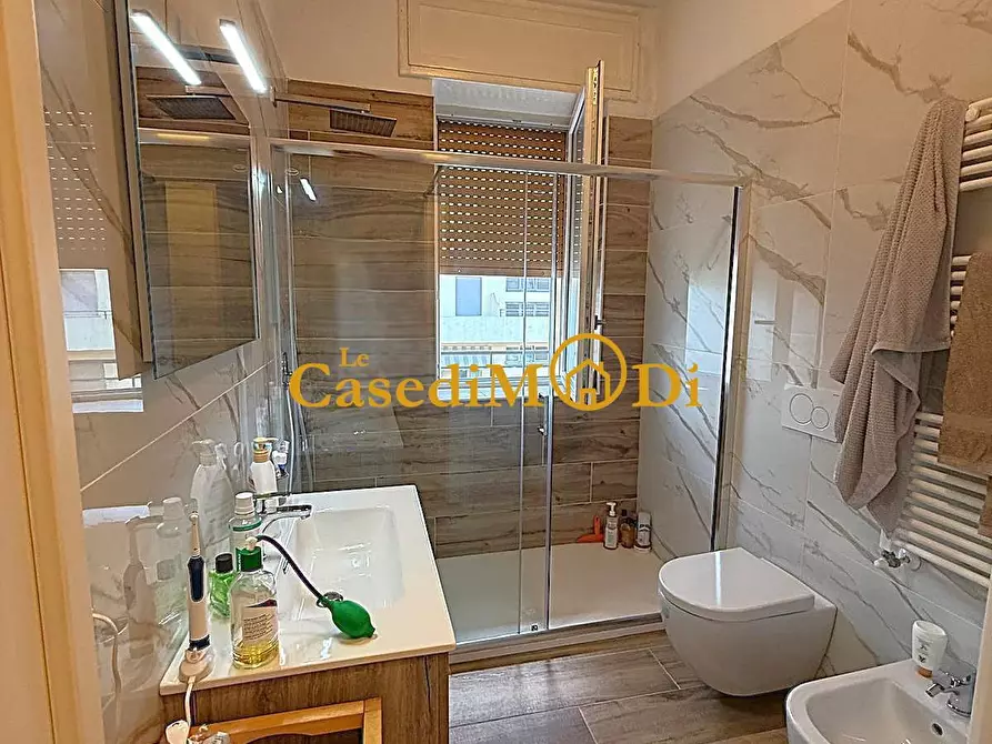 Immagine 15 di Appartamento in vendita  a Livorno