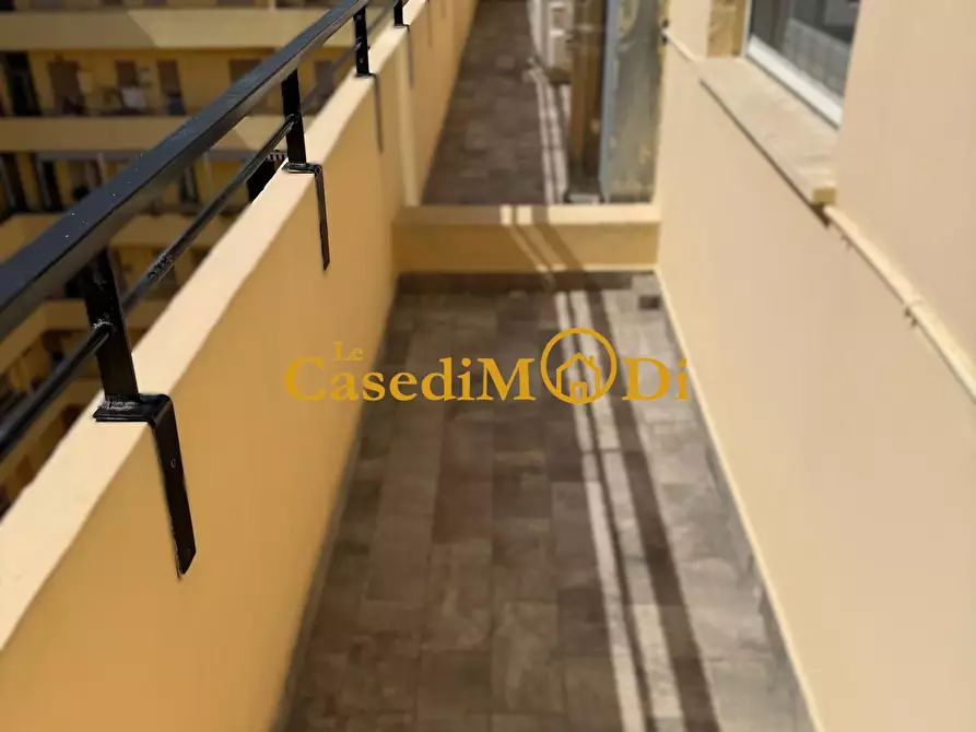 Immagine 8 di Appartamento in vendita  a Livorno