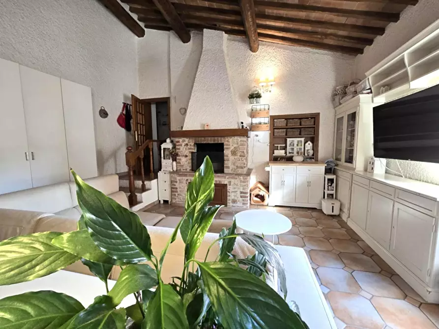 Immagine 4 di Appartamento in vendita  a Colle Di Val D'elsa