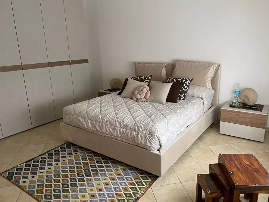 Immagine 5 di Casa semindipendente in vendita  a Massa